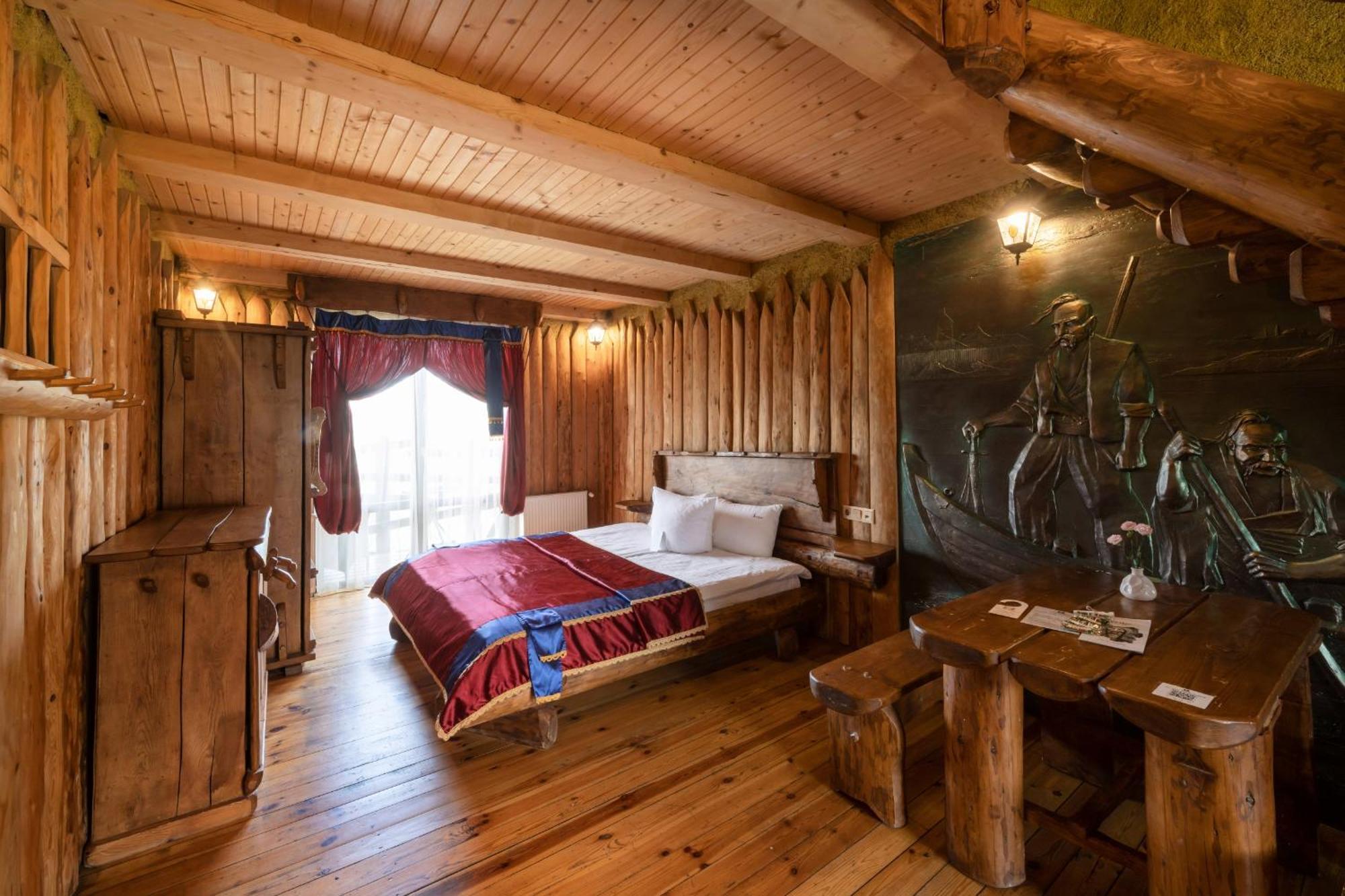 Stara Pravda Hotel - History Boekovel Buitenkant foto
